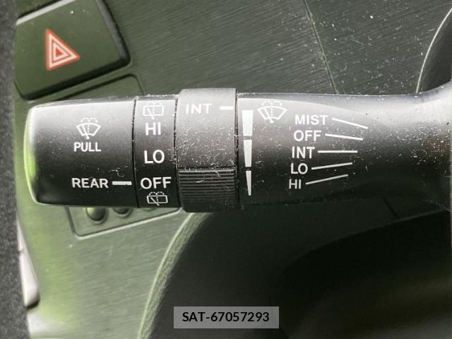 Toyota AQUA 2012-11 8653680-16