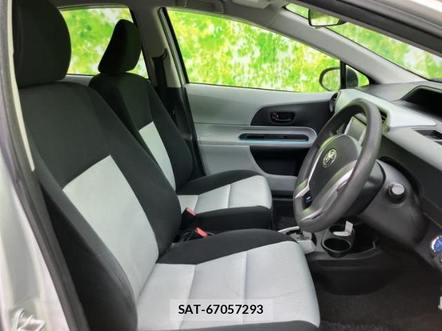 Toyota AQUA 2012-11 8653680-3