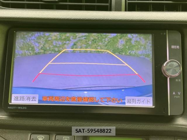 Toyota AQUA 2013-05 8653786-12