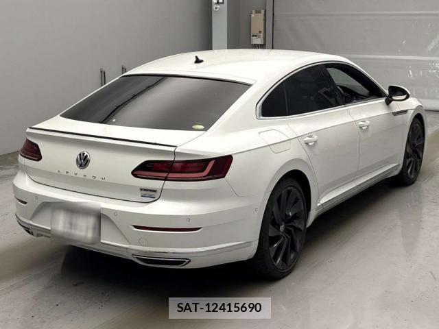 VolksWagen ARTEON 2018-07 8649005-10