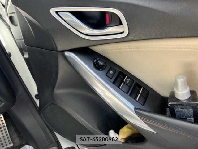 Mazda ATENZA WAGON 2013-08 8648476-17