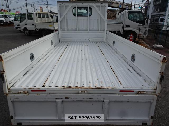 Nissan ATLAS 2017-11 8647456-18