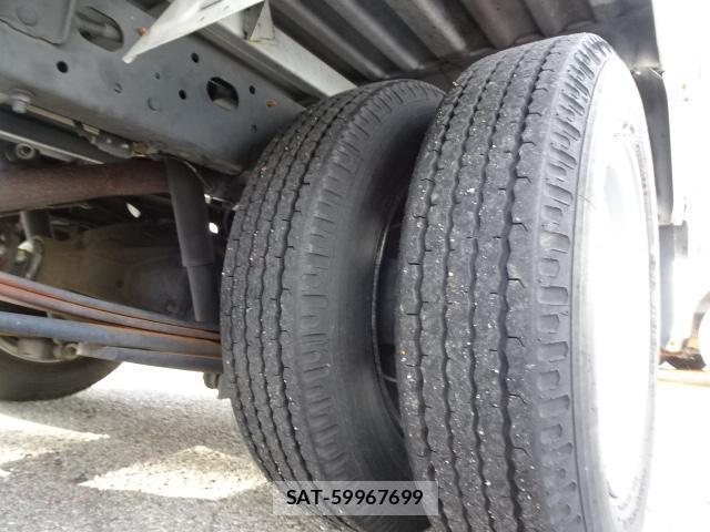 Nissan ATLAS 2017-11 8647456-19
