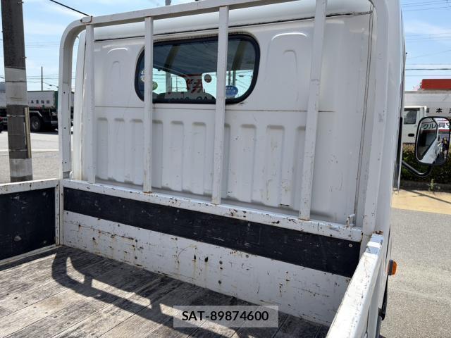 Nissan ATLAS 2018-02 8653230-19