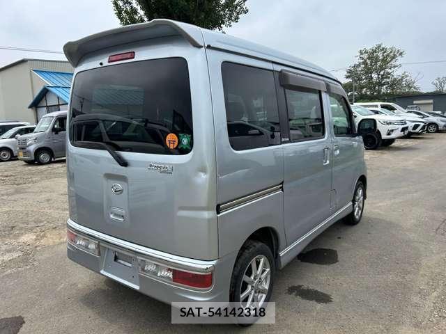 Daihatsu ATRAI WAGON 2013-05 8651767-6