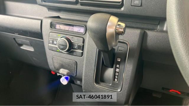 Daihatsu ATRAI 2022-09 8651438-14