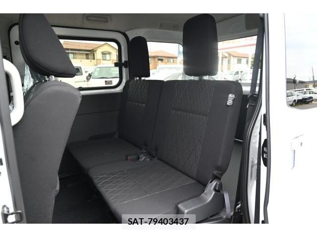 Daihatsu ATRAI 2026-04 8652899-12