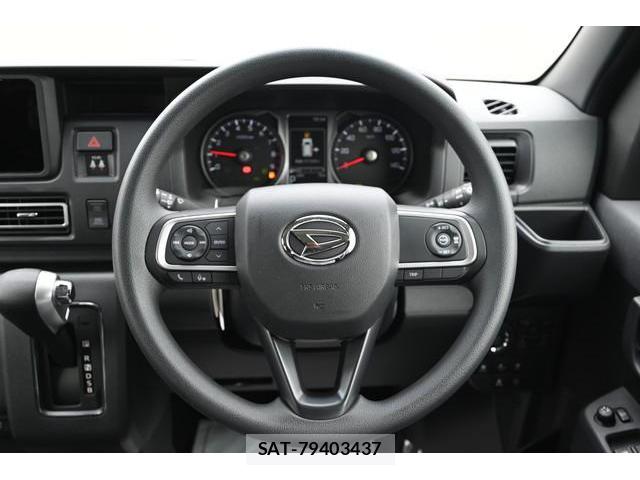 Daihatsu ATRAI 2026-04 8652899-17