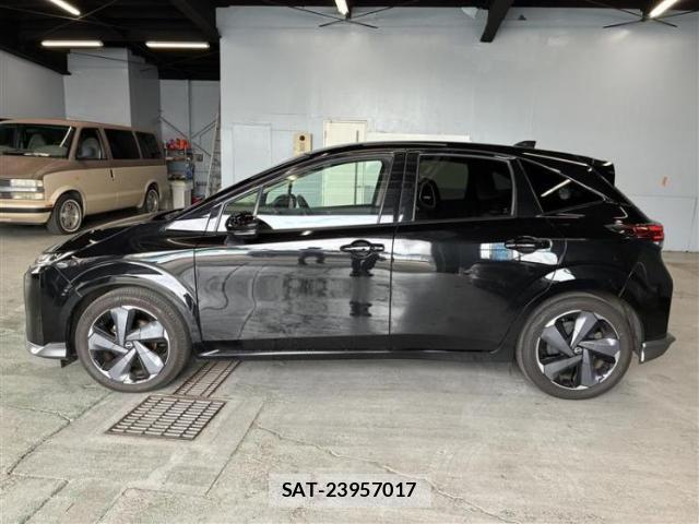 Nissan AURA 2021-09 8646616-1