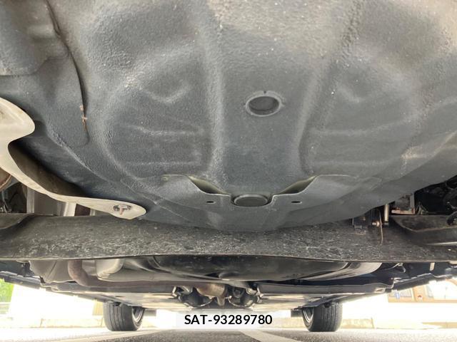 Nissan AURA 2021-09 8647905-19