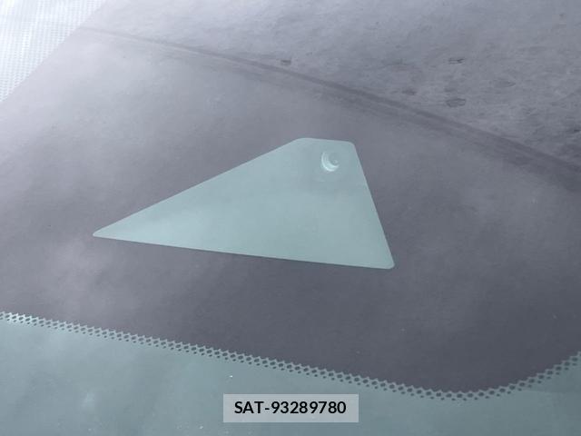 Nissan AURA 2021-09 8647905-2