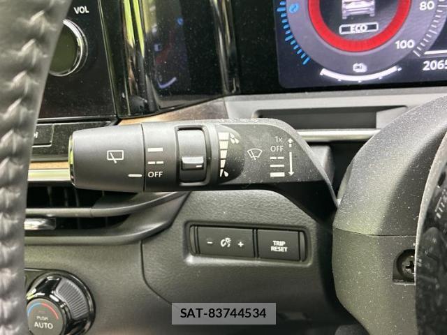 Nissan AURA 2022-10 8648179-15