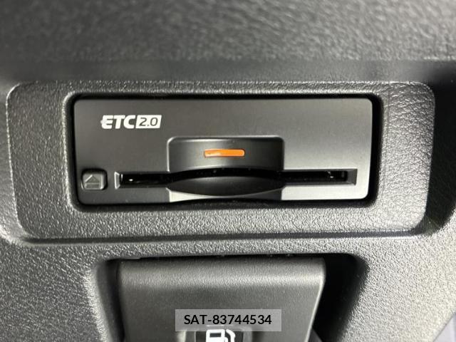 Nissan AURA 2022-10 8648179-17