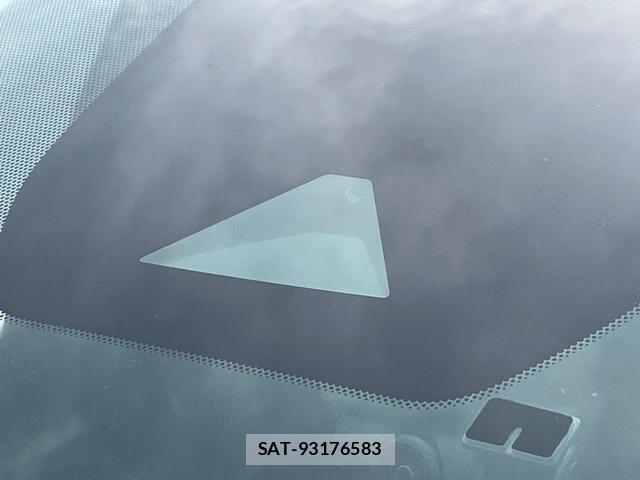 Nissan AURA 2024-01 8648441-5
