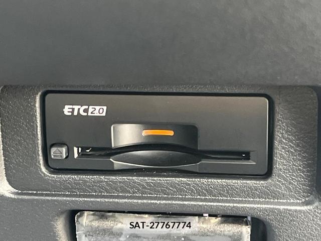 Nissan AURA 2024-03 8648448-7