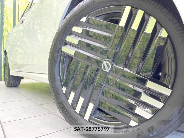 Nissan AURA 2025-11 8650856-12