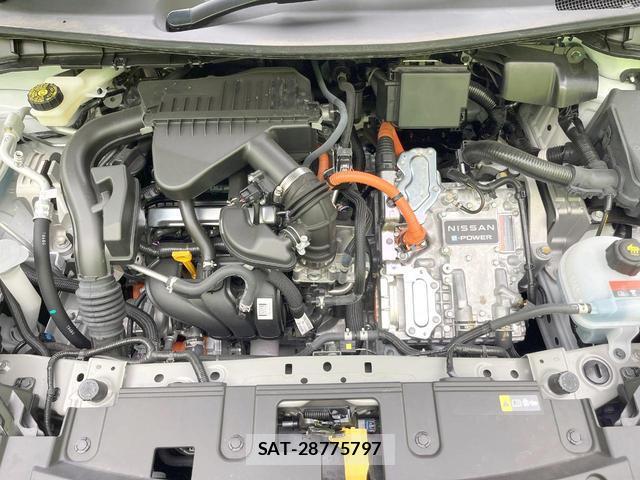 Nissan AURA 2025-11 8650856-17