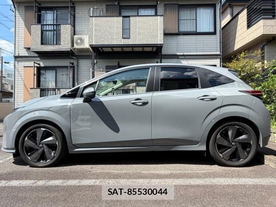 Nissan AURA 2023-09 8651353-10