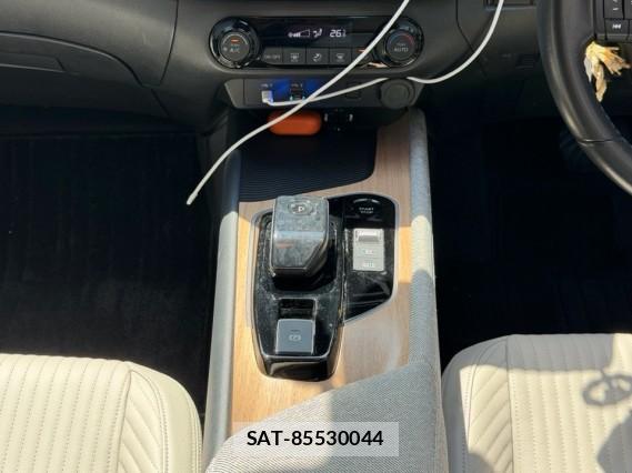 Nissan AURA 2023-09 8651353-14