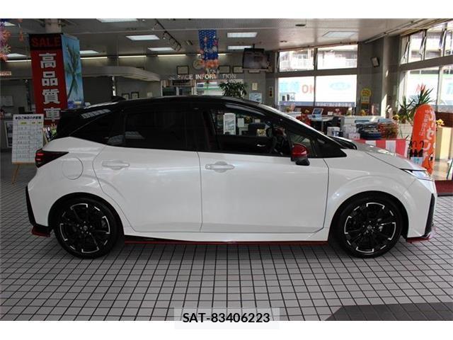 Nissan AURA 2023-06 8652521-2