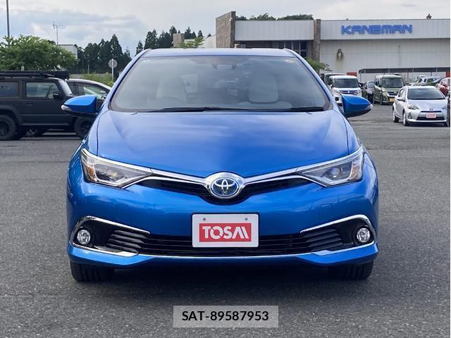 Toyota AURIS 2016-12 8651933-18