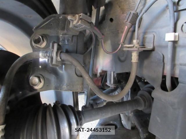 Mazda AXELA SPORT 2018-04 8646878-15