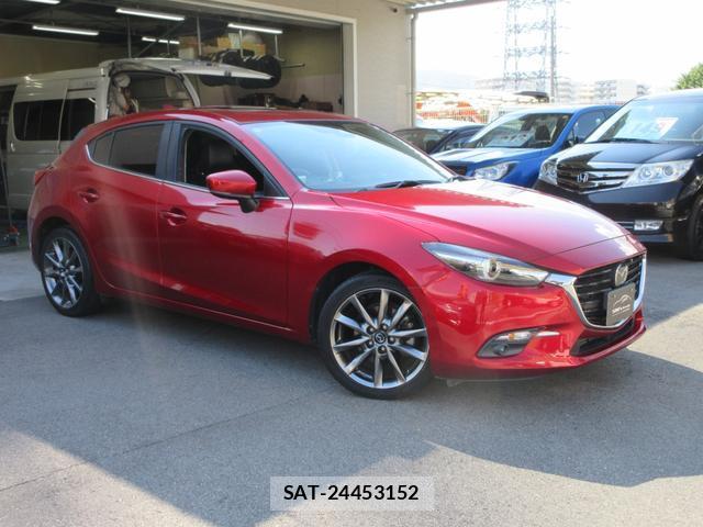 Mazda AXELA SPORT 2018-04 8646878-9
