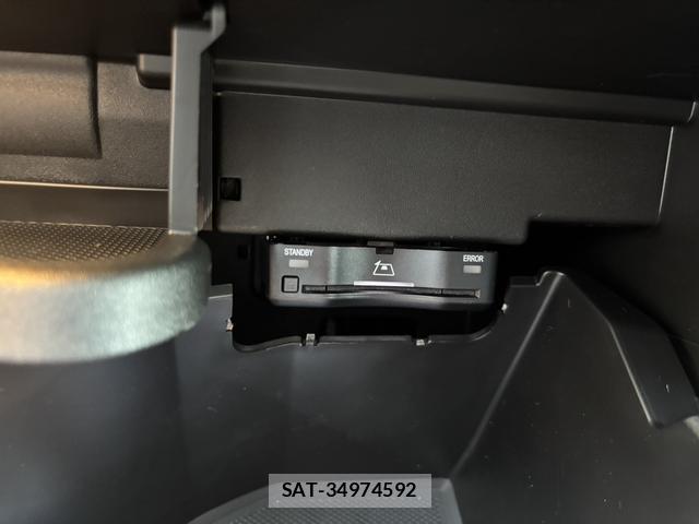 Mercedes Benz B-CLASS 2025-09 8647254-8