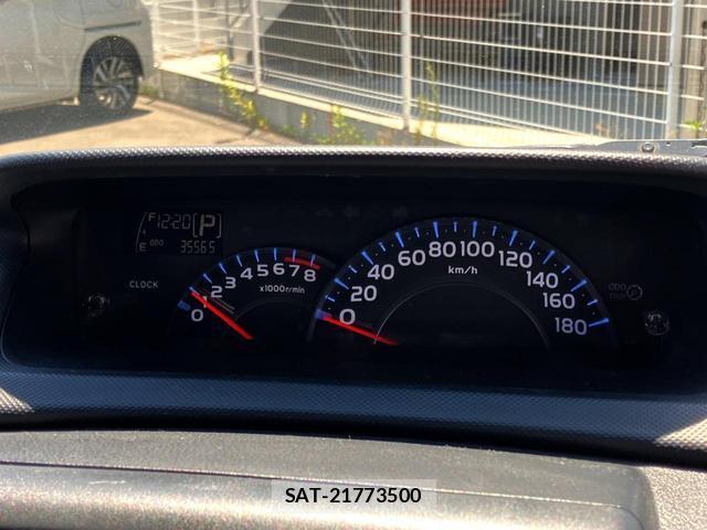 Toyota BB 2013-02 8648214-9