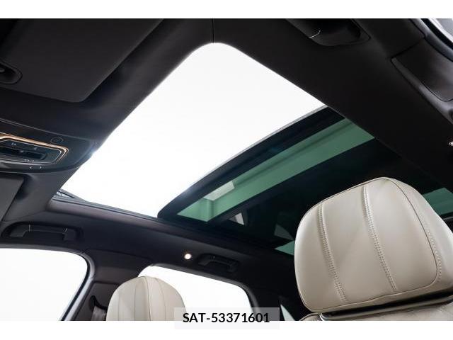 Bentley BENTAYGA 2021-10 8647975-16