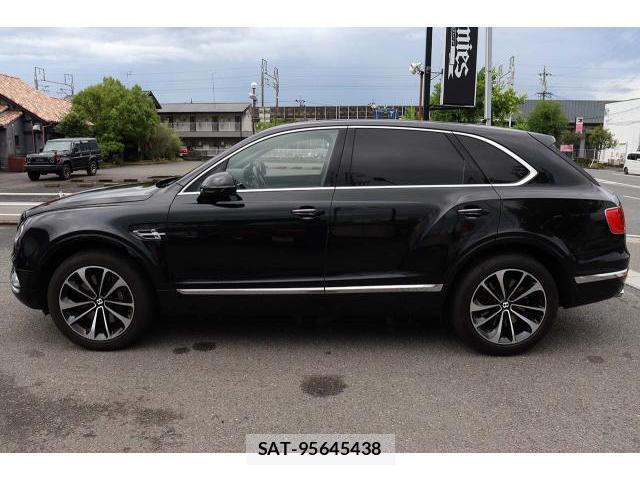 Bentley BENTAYGA 2016-12 8650873-3