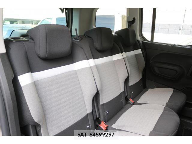 Citroen BERLINGO 2023-09 8647787-6