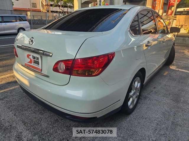 Nissan BLUEBIRD SYLPHY 2005-12 8647778-3
