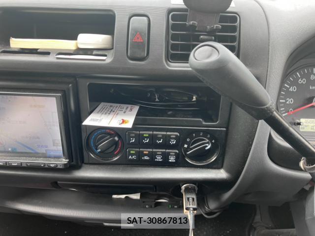 Mazda BONGO VAN 2019-03 8652426-11