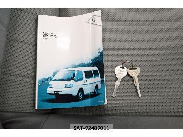 Mazda BONGO VAN 2015-01 8652884-18