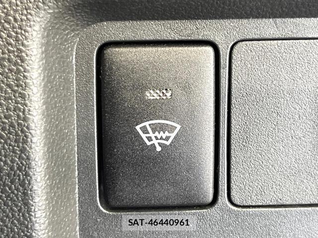 Daihatsu BOON 2017-08 8650737-5