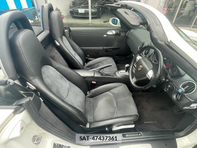 Porsche BOXSTER 2005-03 8651943-9