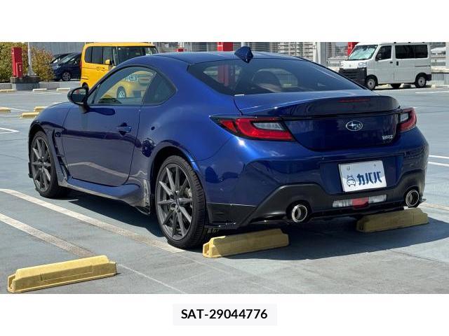 Subaru BRZ 2021-10 8649712-17