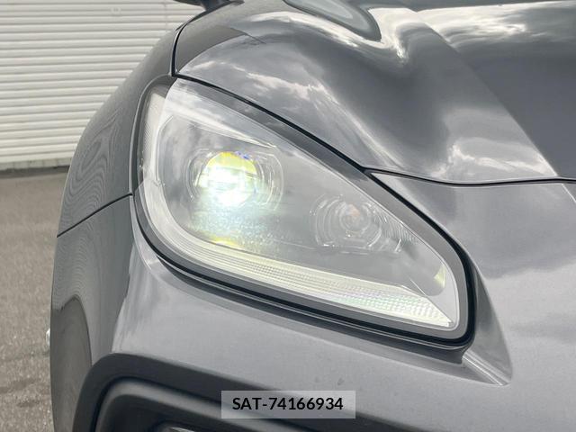 Subaru BRZ 2021-10 8649962-12