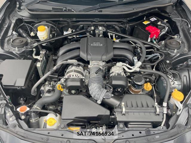 Subaru BRZ 2021-10 8649962-17