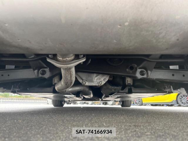 Subaru BRZ 2021-10 8649962-18