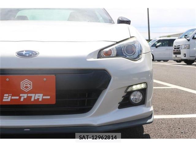 Subaru BRZ 2014-04 8651873-10