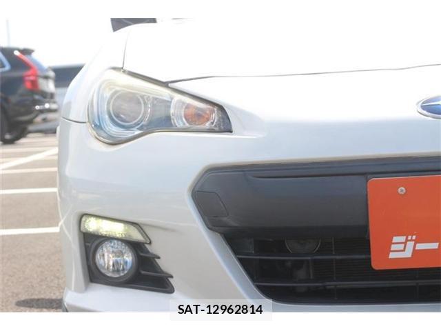 Subaru BRZ 2014-04 8651873-9