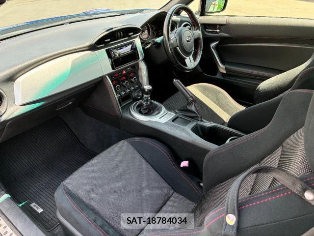 Subaru BRZ 2012-12 8652192-2