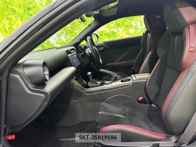 Subaru BRZ 2025-04 8653484-5