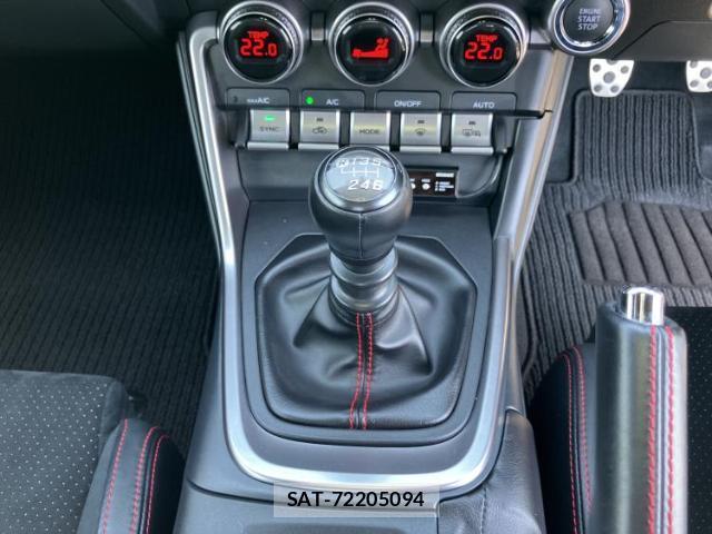 Subaru BRZ 2022-12 8653802-16