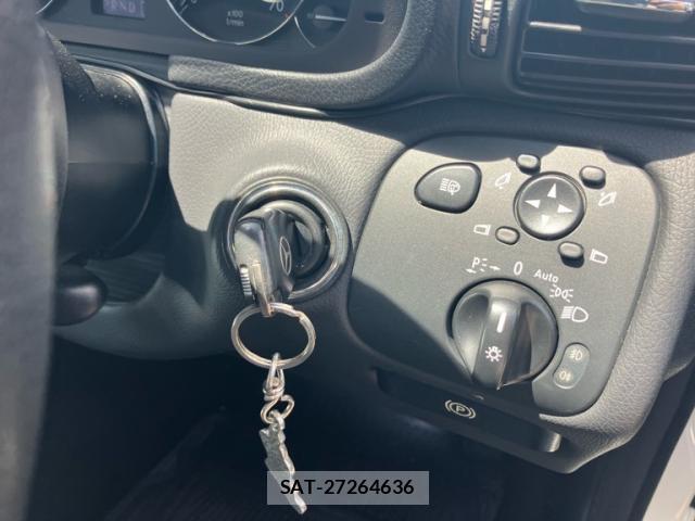Mercedes Benz C-CLASS 2006-03 8646973-10
