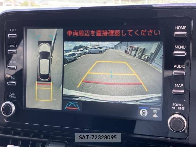 Toyota C-HR 2021-11 8646815-11