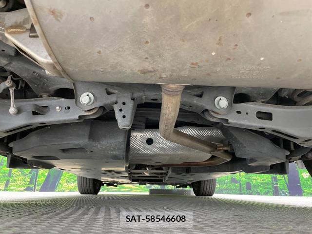 Toyota C-HR 2017-10 8646837-18