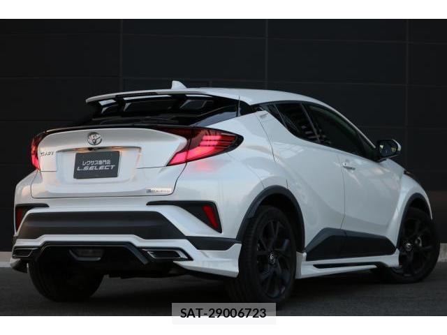 Toyota C-HR 2023-02 8647225-1